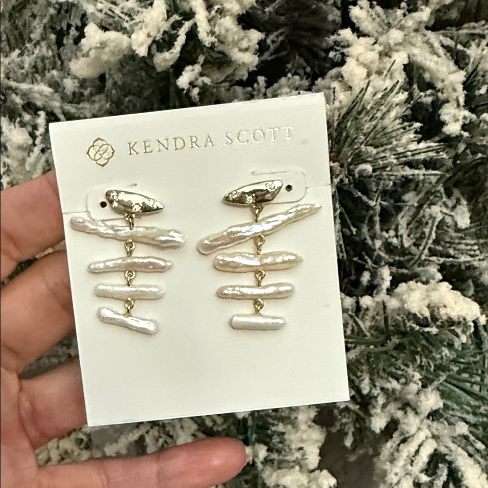 Kendra Scott White and Gold Linear Earrings